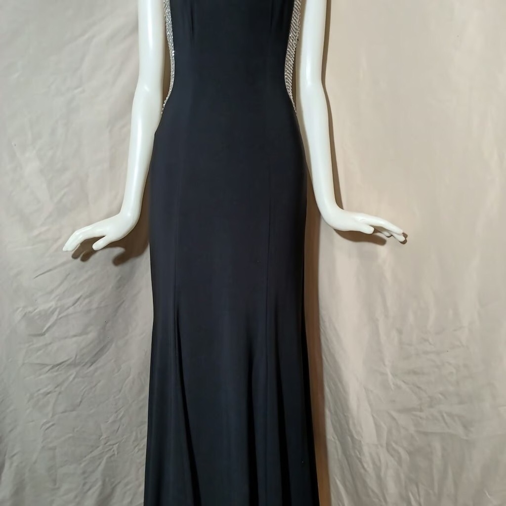 black and nude fabric with beads size 4